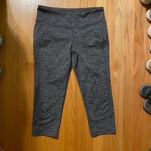 Large Cropped Speckled Old Navy Leggings